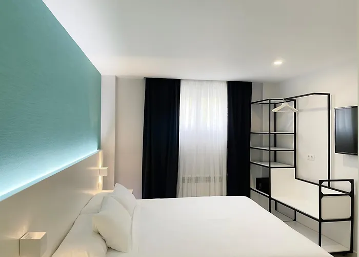 Four Gæstehus Muxía