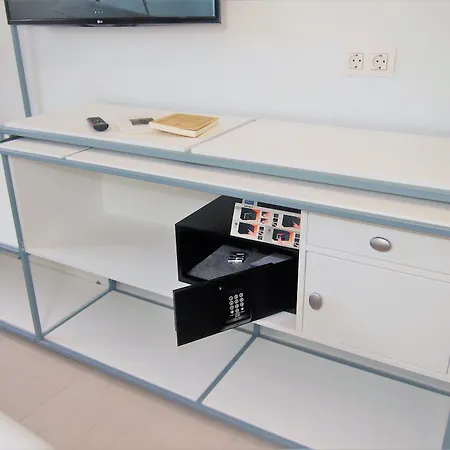 Four 게스트하우스 무히아